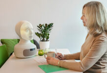 Top recruiting robots that are hiring humans for corporate companies