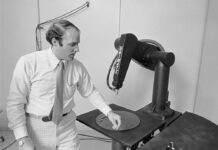 The history of robotics with pictures from 400 BC to date!