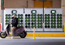 Pros and cons of battery swapping technologies battery swapping