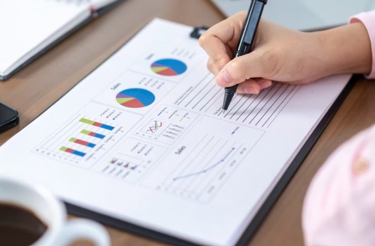 Top 5 best sales analytics tools for Amazon sellers analytics