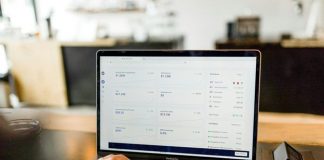 The role of external support teams in driving SaaS growth SaaS